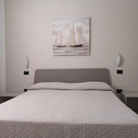 住宿加早餐酒店 Alessio 4*