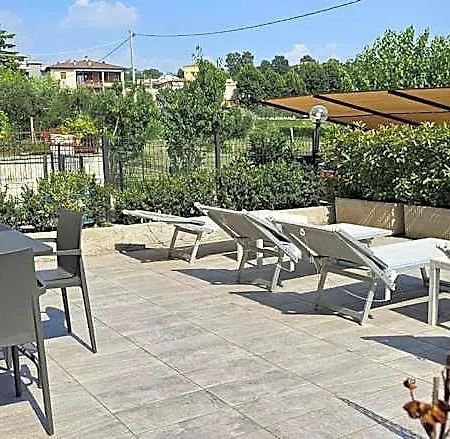 Alessio Oda ve Kahvaltı Bardolino